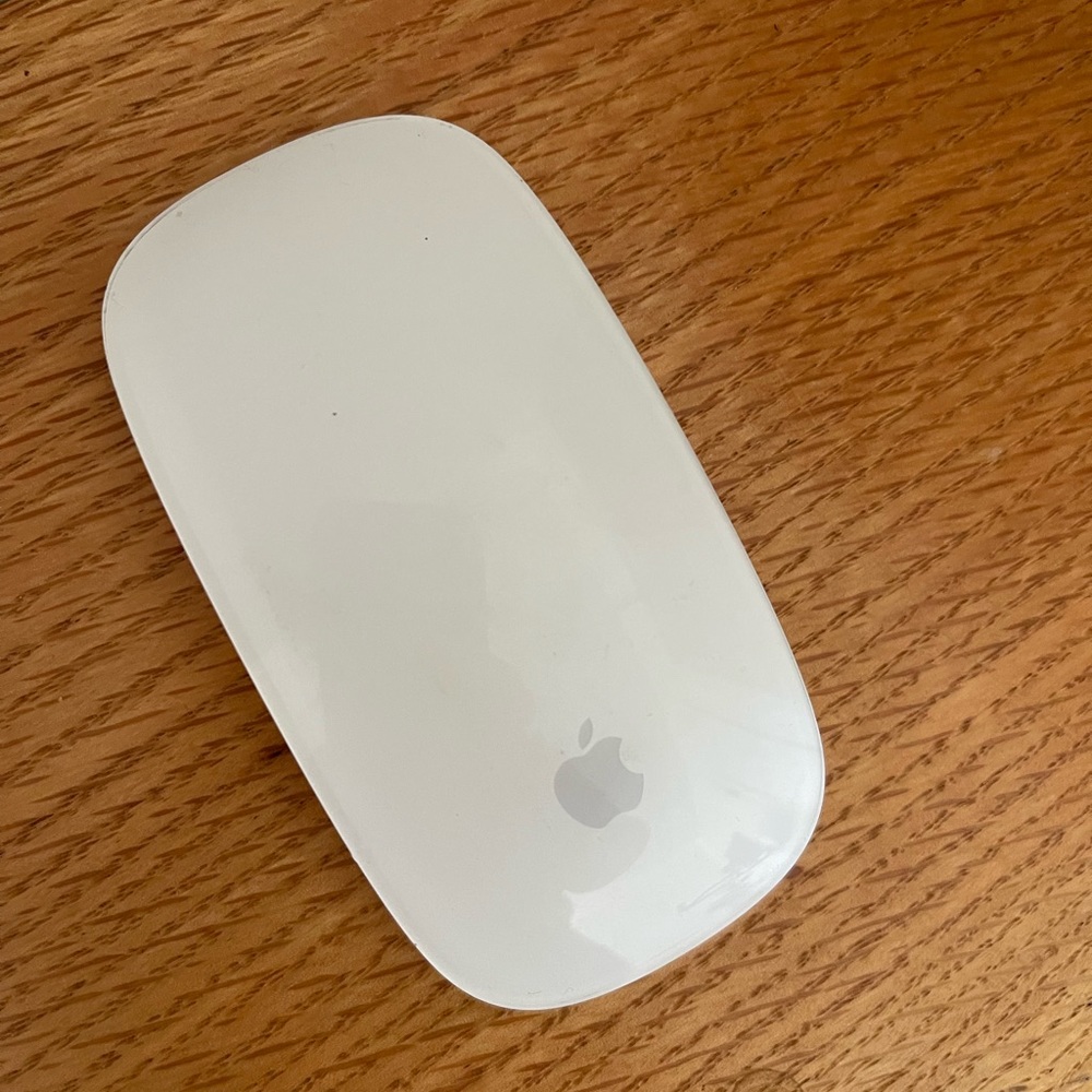 Apple Magic Mouse